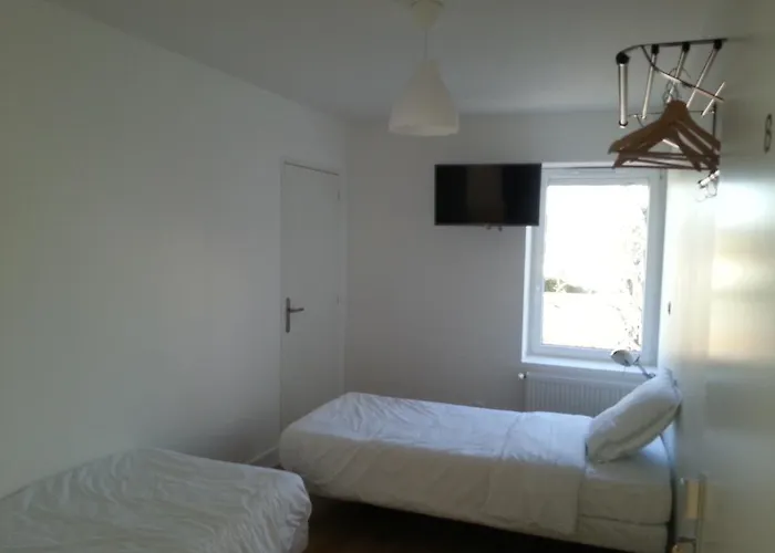Hotel Bull'it Saint-Genis-Laval